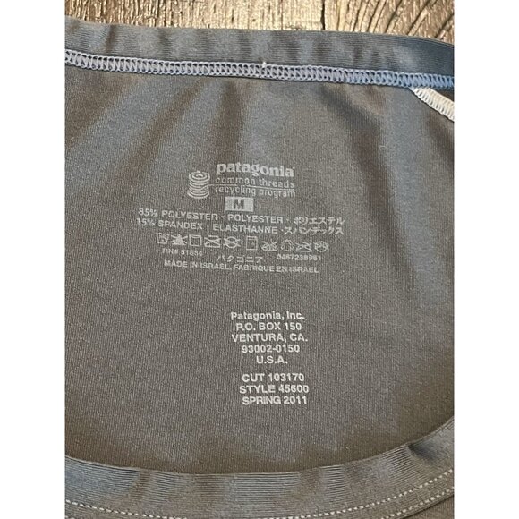 Patagonia Men’s Gray Quick Dry Short Sleeve Crew Neck Activewear Shirt SZ Medium - Picture 4 of 4